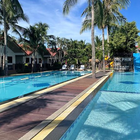 סאם רוי יוט Dolphin Bay Beach Resort מראה חיצוני תמונה