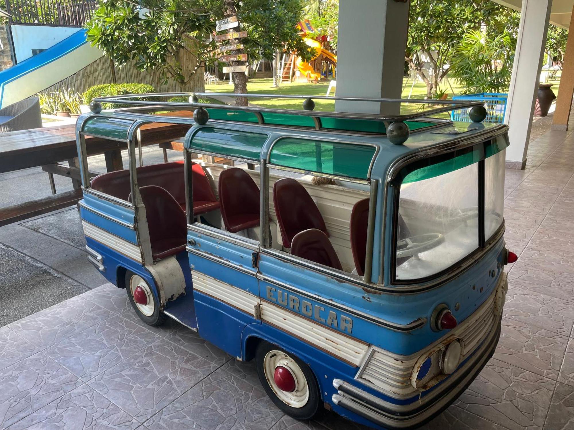 סאם רוי יוט Dolphin Bay Beach Resort מראה חיצוני תמונה