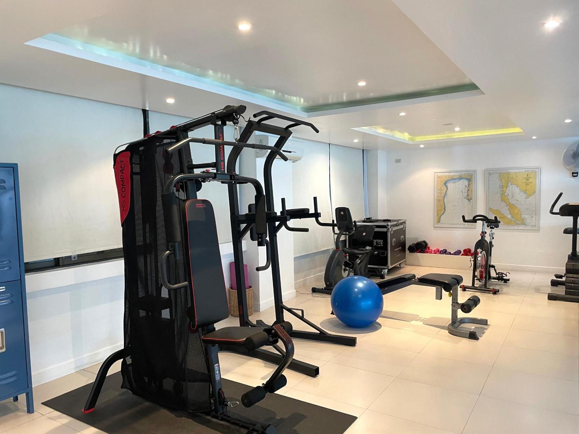 סאם רוי יוט Dolphin Bay Beach Resort מראה חיצוני תמונה