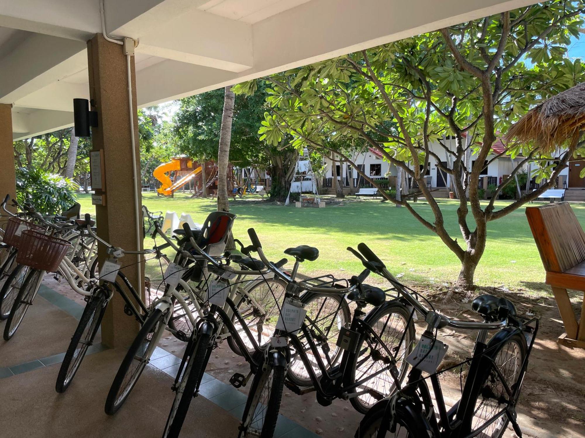 סאם רוי יוט Dolphin Bay Beach Resort מראה חיצוני תמונה