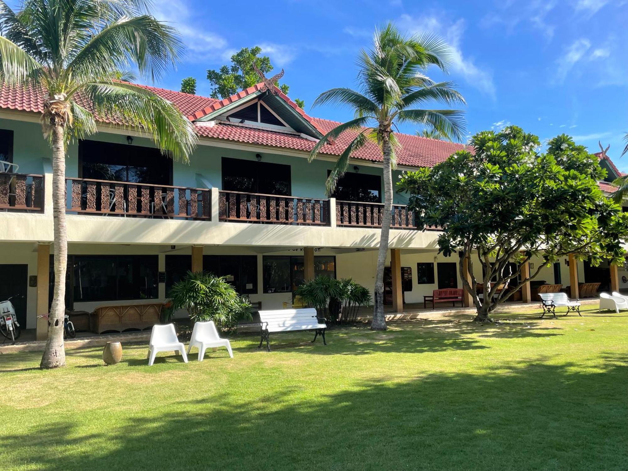 סאם רוי יוט Dolphin Bay Beach Resort מראה חיצוני תמונה