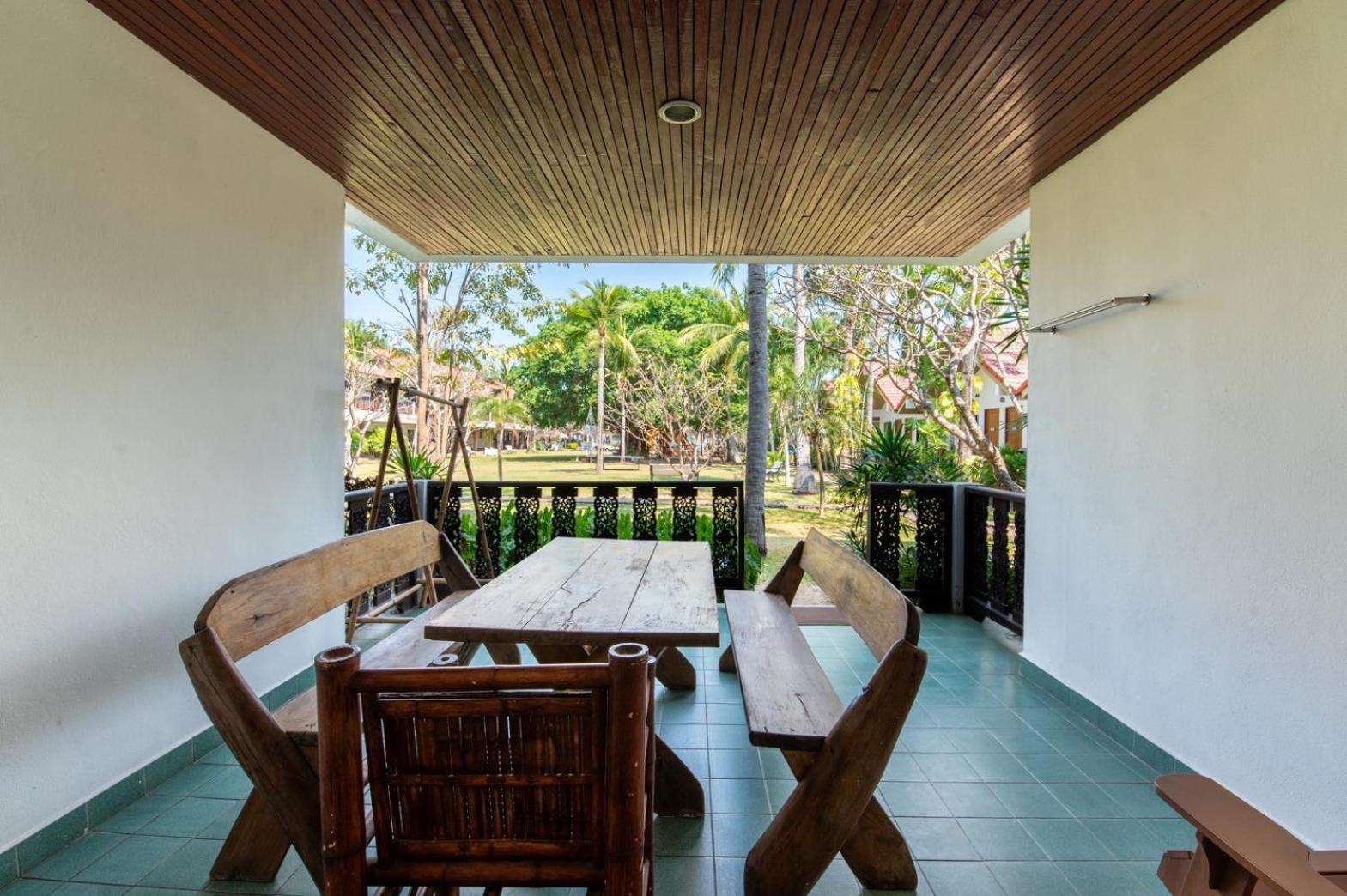סאם רוי יוט Dolphin Bay Beach Resort מראה חיצוני תמונה